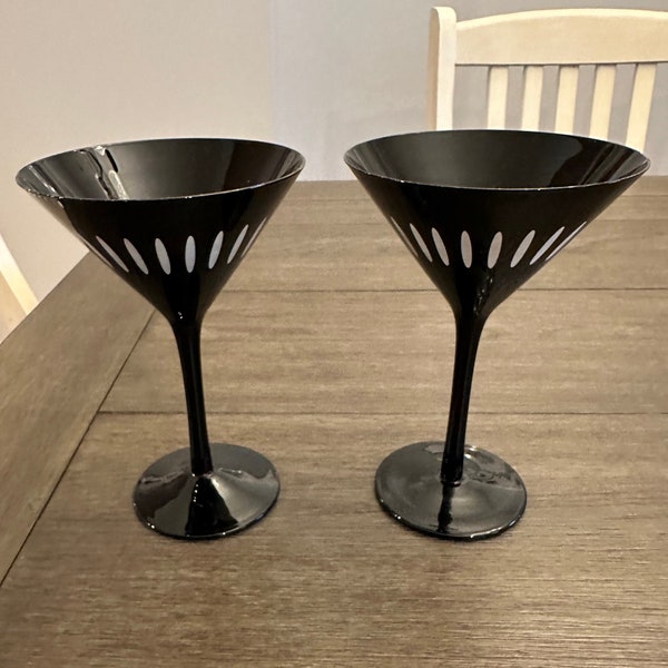 Pier 1 Black and White Martini Glasses, Retro Style Martini Glasses, Barcart Decor, MCM Style Drinkware, Pier 1 Martini Glasses, T7