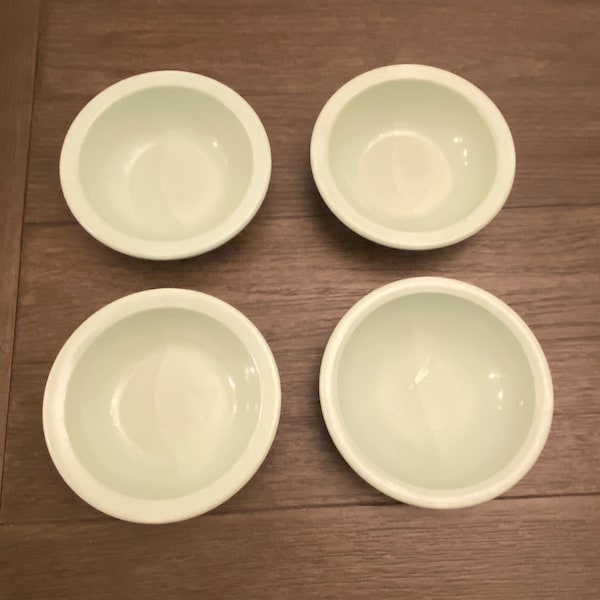 Texas Ware Jadeite Color Berry Bowl, Melmac Mint Green Bowls, Melamine Bowls, Jadeite Color Melmac Bowls, Dallas Ware Bowls, Cloverlane, T8