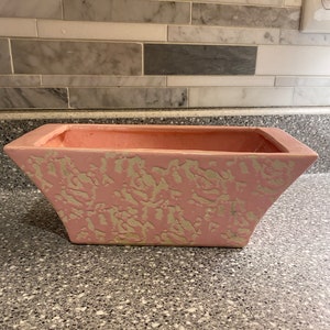 Vintage McCoy Brocade Planter: Pink and White Pottery