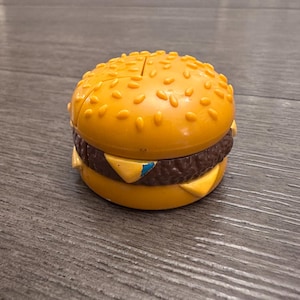マクドナルドビンテージ　ロナルド　タイバージョン　Thailand Vintage Cheeseburger Dinosaur Mcdonald's Happy Meal Toy