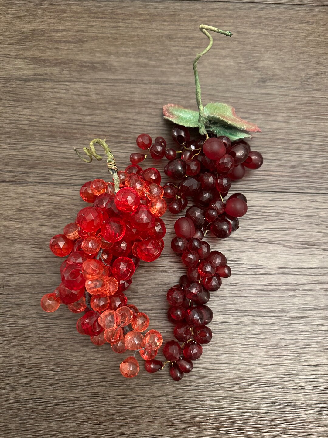 Vintage Lucite Faceted Grape Cluster, MCM Grapes, Lucite Faceted Grapes