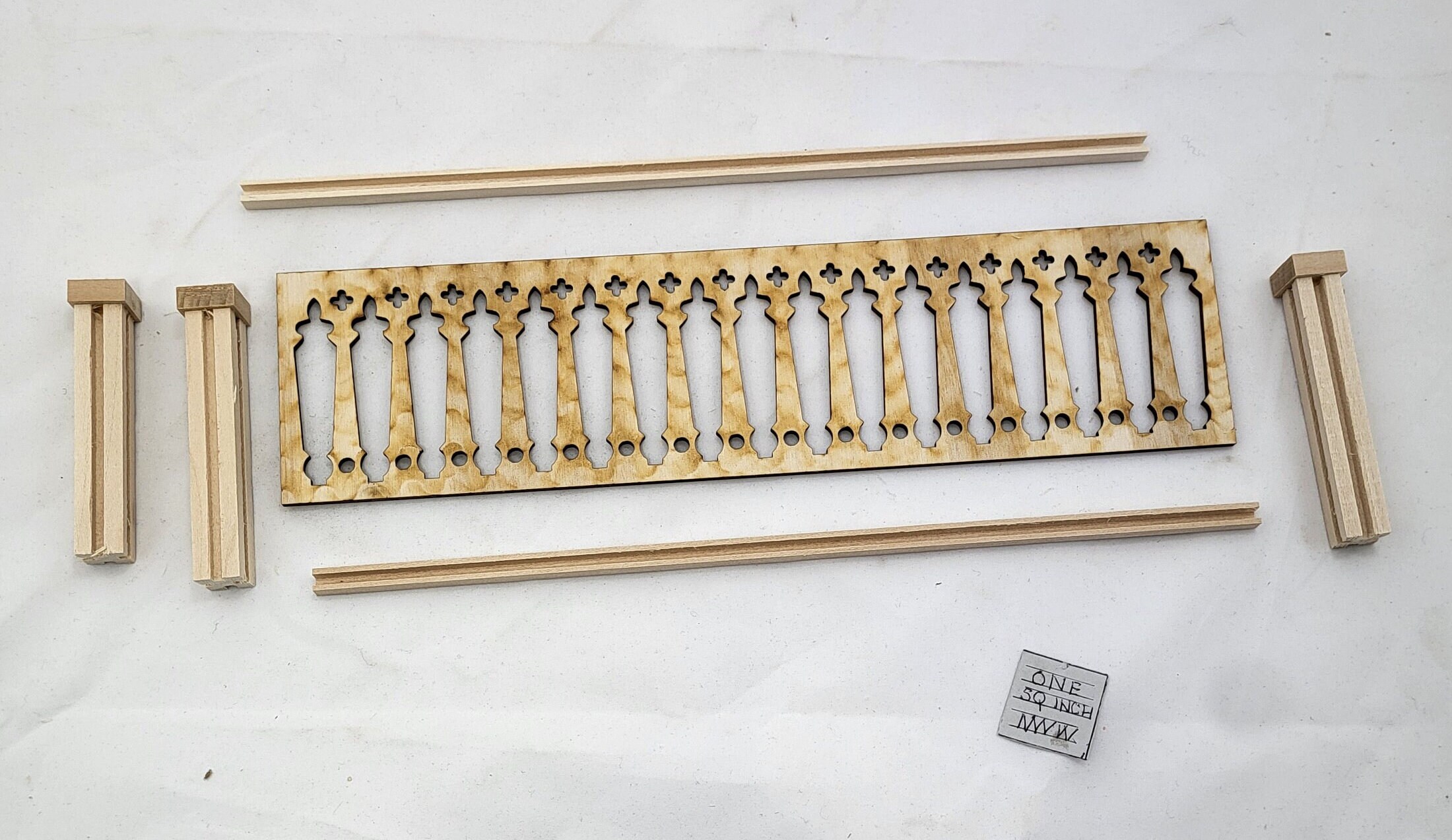 Miniature Racetrack Railing RAILING KIT #B W/3 Posts - 11.5