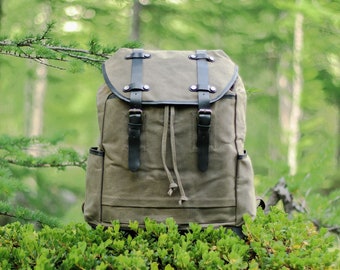 Vintage Canvas Backpack | Old School Backpack | Retro Rucksack | Travel Backpack | GENEVA