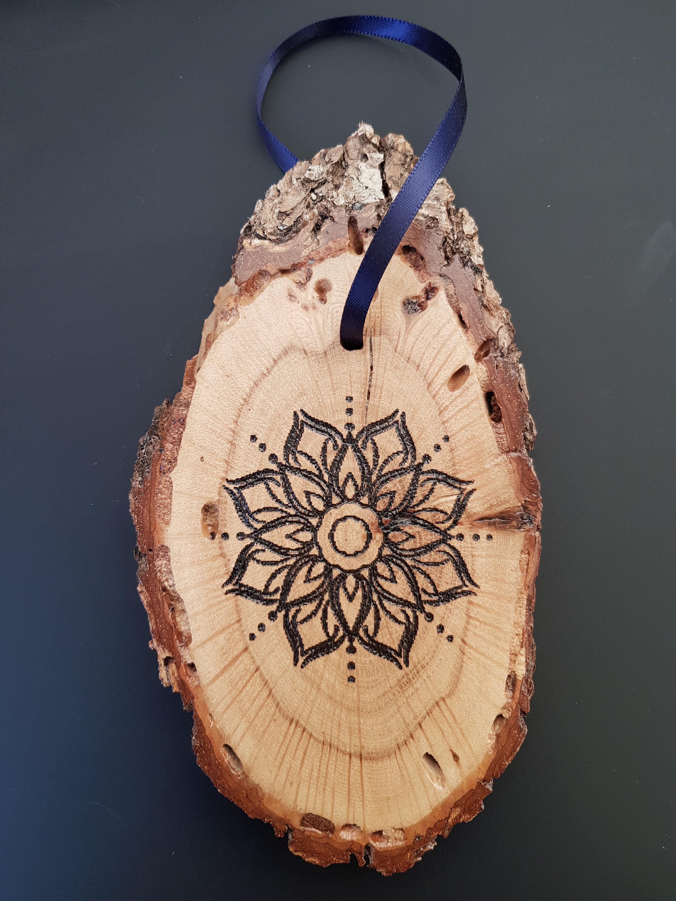 Décoration Pyrogravée en Chêne