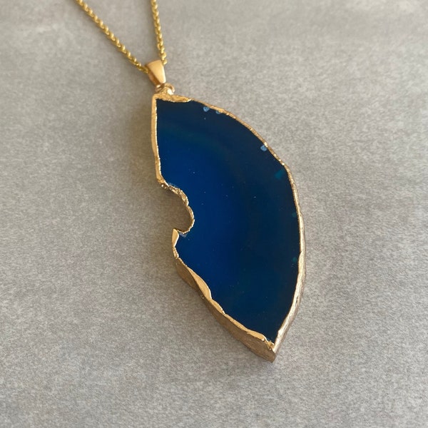 Agate Slice Necklace, Blue Agate Slab Necklace, Druzy Crystal Pendant Necklace, Large Agate Necklace, Geode Gemstone Necklace, Gift for Her