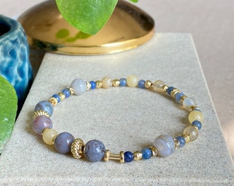 Gray Agate Beaded Bracelet, Healing Gemstone Jewelry