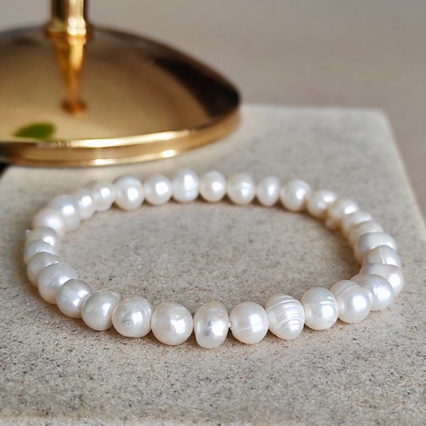 Bracelet de perles d'eau douce unique pour femmes Bracelet de perles de 6 mm Son cadeau de bracelet de perles blanches naturelles pour la mère Bracelet extensible en perles véritables pour hommes