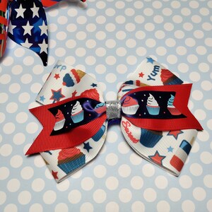 Patriotic Hair Bow, Independence Day Hair Bow, Fourth  Of July Hair Clip, School Hair Bow, Four Of July, Independence Day, Cupcakes.