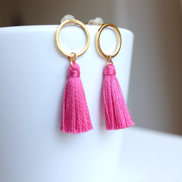 Fuchsia Tassel earrings, Circle stud with Tiny Tassel earrings, Summer Tassel earrings, Small stud tassel earrings, Bold color earrings