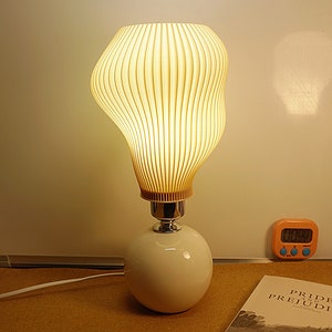 Mushroom Lamp Retro Table Lamp Art Deco Lamp 3D Printed Shade Ceramic Base Mushroom Lamp Shade 5W LED Bulb image 1