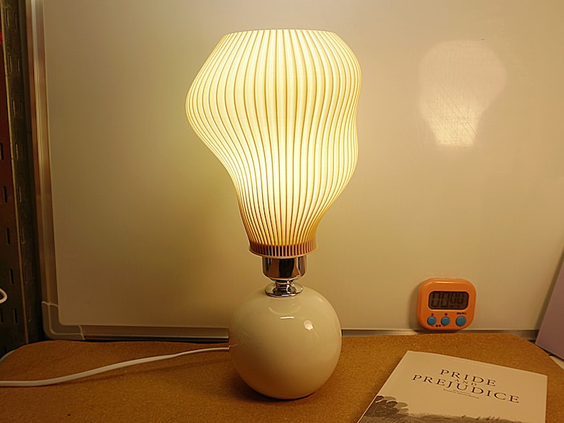 Mushroom Lamp Retro Table Lamp Art Deco Lamp 3D Printed Shade Ceramic Base Mushroom Lamp Shade 5W LED Bulb image 1