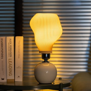 Mushroom Lamp Retro Table Lamp Art Deco Lamp 3D Printed Shade Ceramic Base Mushroom Lamp Shade 5W LED Bulb image 4