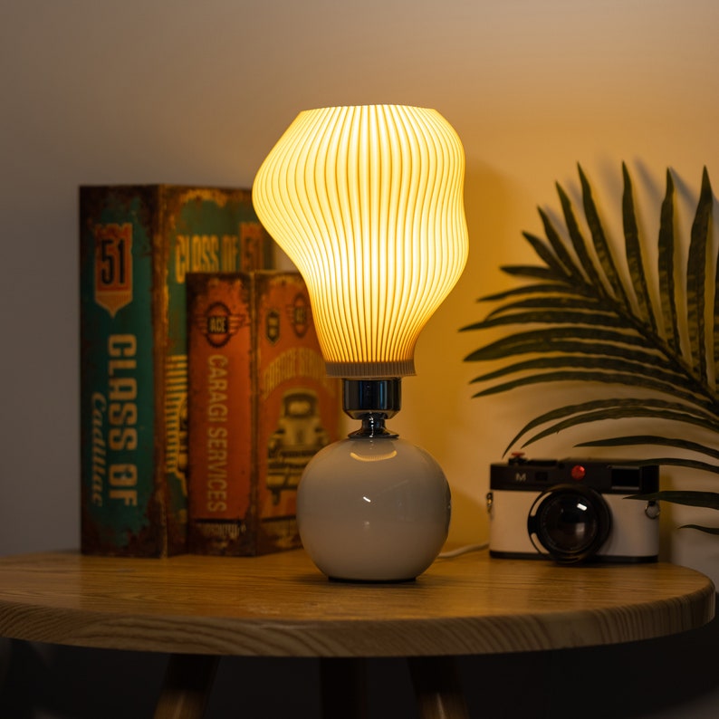 Mushroom Lamp Retro Table Lamp Art Deco Lamp 3D Printed Shade Ceramic Base Mushroom Lamp Shade 5W LED Bulb image 3