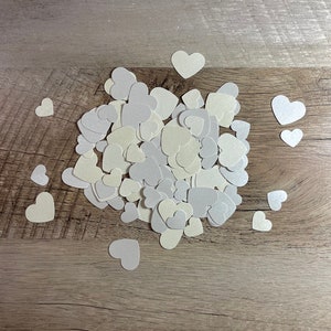 Set piccolo da 100 pezzi Cuori di carta beige scintillante, mini cuori ritagliati di carta, cuori fustellati, coriandoli, punzoni a cuore