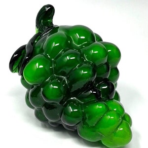 Hand Blown Molded Glass Grape Cluster Green 6" Art Crafted Table Decor