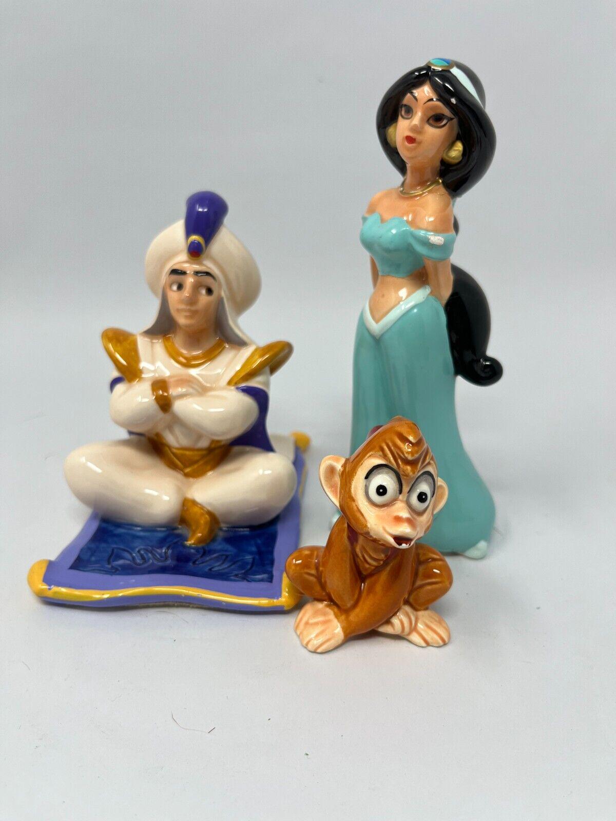 アラジン、ジャスミン、アブのヴィンテージ陶器フィギュアセット