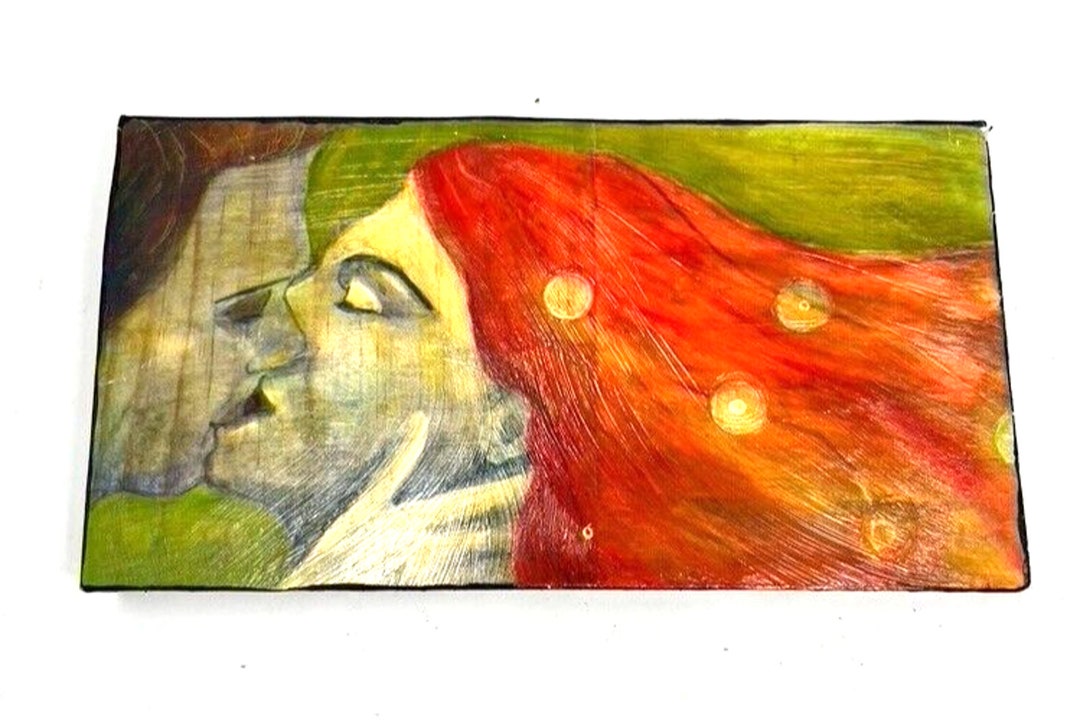 Couple Kissing Painting on Wood Wall Decor 3.75" X 7" - Etsy
