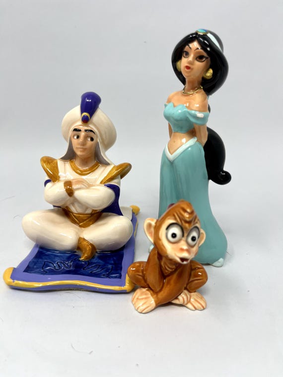 アラジン、ジャスミン、アブのヴィンテージ陶器フィギュアセット