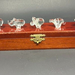 Ngwenya Glass 動物フィギュア 5体セット 木箱付き il_300x300.6017686207_ej6y.jpg