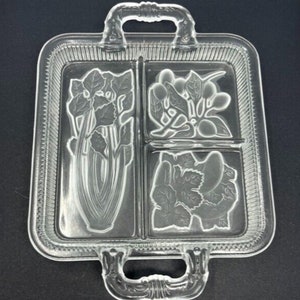 1940&#39;s Vintage Clear & Frosted Glass Serving Divided Tray Handles