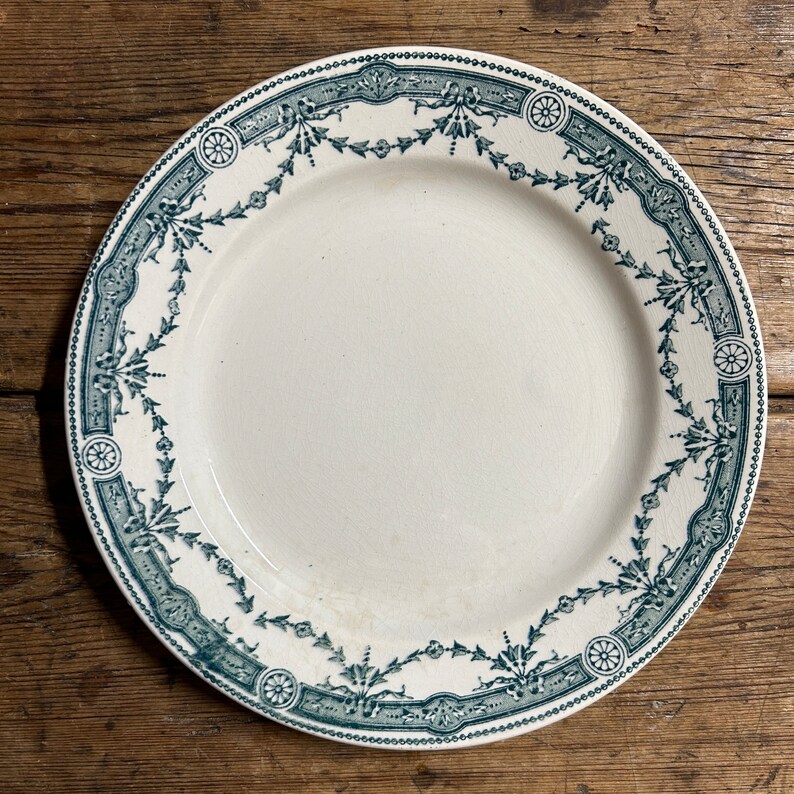 Terre de Fer créer votre composition sur mesure Assiette plate second choix Modèle 3