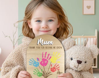 Personalised Mum Handprint Plaque, Thank You For Helping Me Grow Wooden Gift, Mother’s Day Present from Kids, Mum Birthday Keepsake Sign