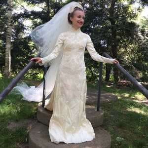 Vintage Bridal Gown circa 1960s Sheath Bridal with Attachable Cathedral Train and Veil
