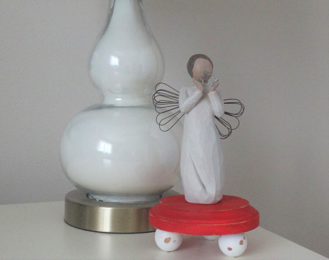 Round Christmas Tree Riser 4