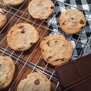 THE ULTIMATE Belgian Chocolate Chip Cookies 16ct, cookie box, cookies, handmade, fresh baked