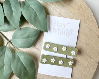 Green Daisy Slab Polymer Clay Hair Clips