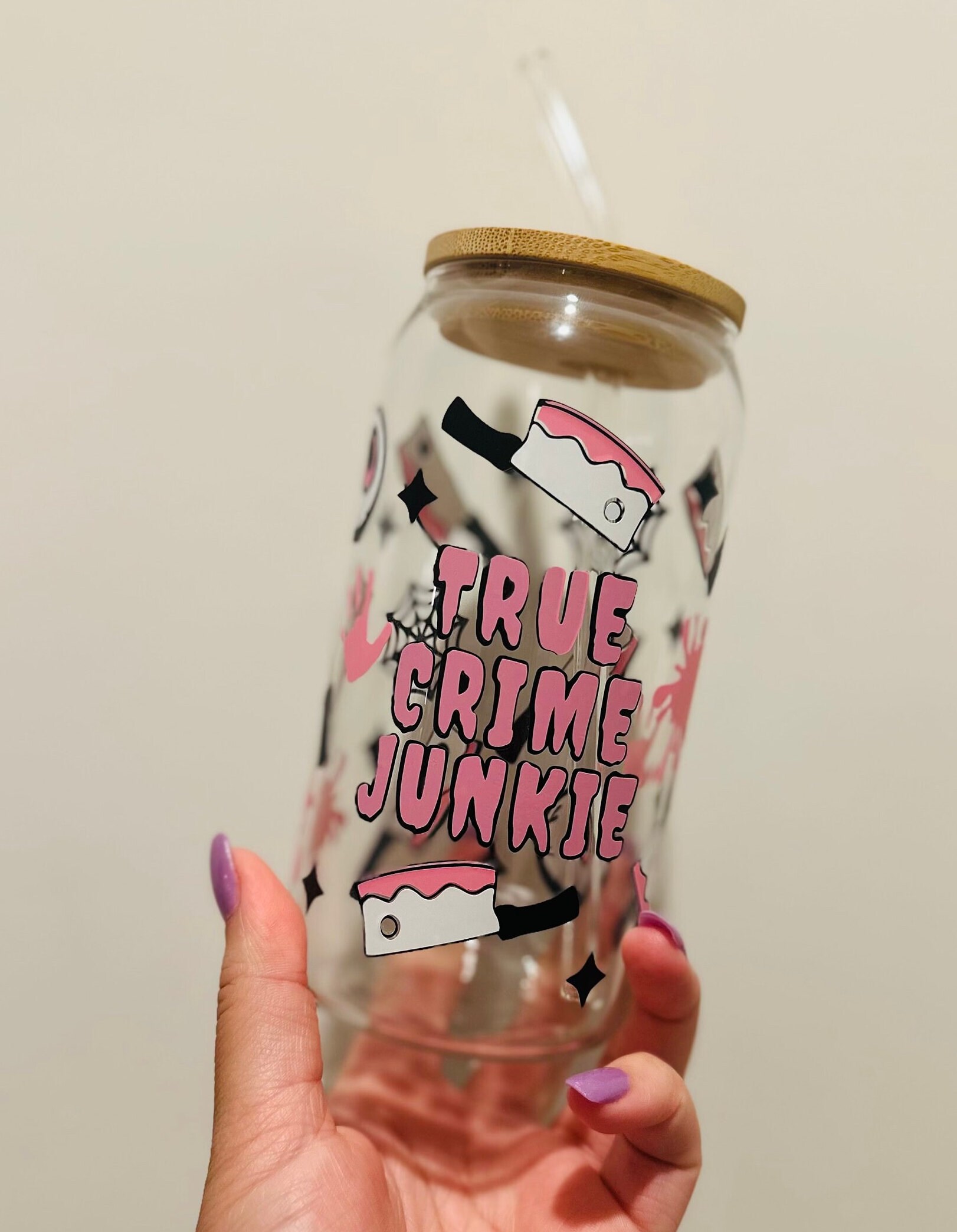 True Crime Junkie Libbey 20 Oz Glass Cup, Bamboo Lid, Glass Straw