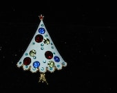 Vintage Signed Weiss Enamel and Rhinestone White Christmas Tree 2.5 quot High
