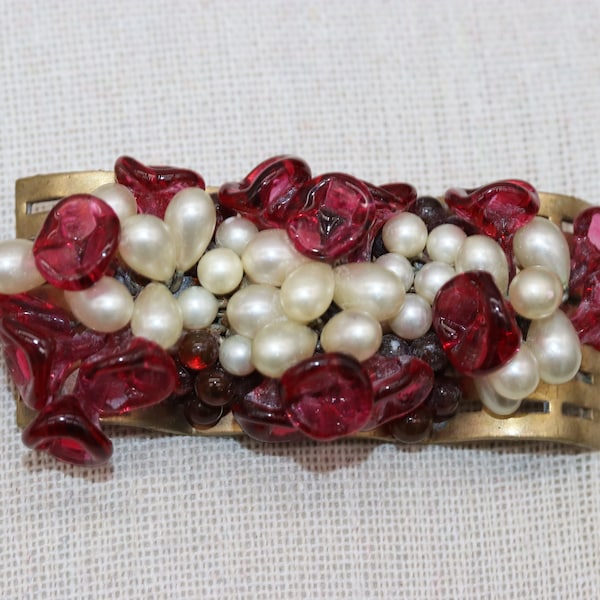Vintage Unsigned Miriam Haskell Brooch Pin Pearl and Rose Colored Pressed Glass Floweres