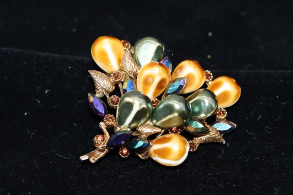 Vintage Unsigned 1940s Miriam Haskell Brooch Pin … - image 3