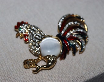 Vintage Multicolored Enamel and Rhinestone Rooster Chicken Brooch Pin With Moonstone Jelly Belly Body