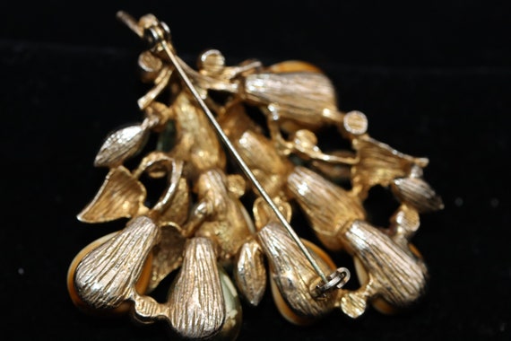 Vintage Unsigned 1940s Miriam Haskell Brooch Pin … - image 7