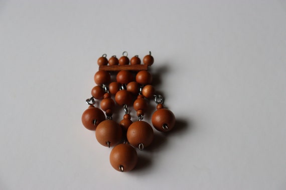 Vintage Unsigned Miriam Haskell Wooden Balls Broo… - image 4