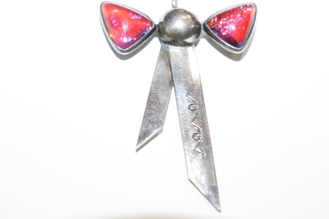 Vintage Sterling Silver Christmas Red Bow Ribbon Brooch