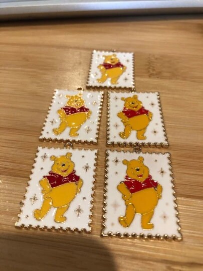 5pcs Winnie the Pooh Pendant Enamel Charms C6