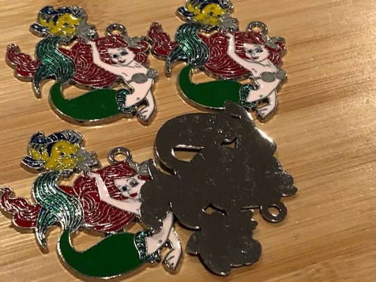 4 pcs Little Mermaid Ariel and Flounder l Disney Enamel Charms - Thumbnail 2