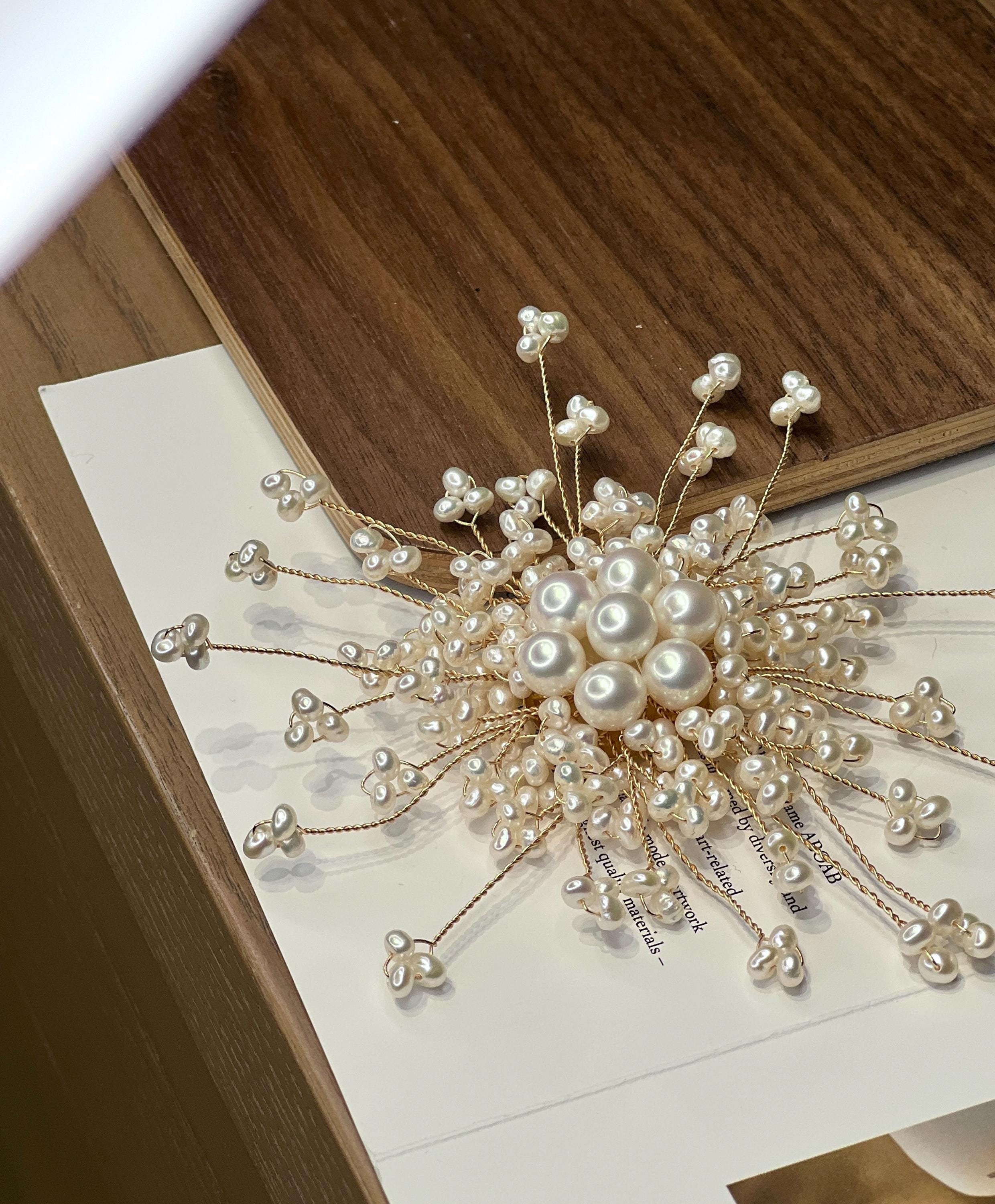 Broche Faite Main En Perles D'eau Douce – Blanc – Neuf Sans Boîte