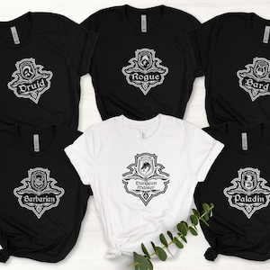 Chemises de classe DnD, chemise DnD assortie, cadeau dnD, cadeau de maître de donjon, chemise RPG, chemise d20, cadeau D & D, jeu de rôle sur table de donjons
