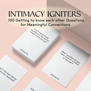 Intimacy Igniters: 100 Kennenlernen Fragen für sinnvolle Verbindungen, Funken Chemie heute zusammen! Pärchen Prompt Karten