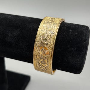 Victorian Art Nouveau Bangle Bracelet 12k 1/20 Gold Filled Etched Floral Hinged