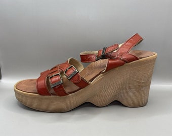 VTG Famolare 1970's Hi There Wavy Wedges Platform Sandals Size 6.5N ~ For Repair