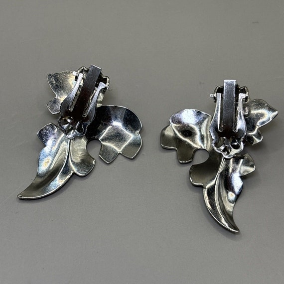 Vintage Silver Tone Grape Leaf Clip On Earrings w… - image 5