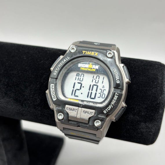 Timex Ironman Triathlon Shock Indiglo 30 Lap Diver WR 200M Mens