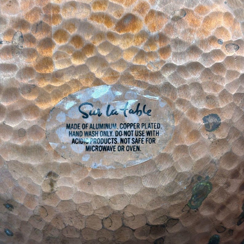 Sur La Table ボウル 2個セット ハンマー仕上げ銅メッキアルミニウム製 5.5インチ スナック用サービングボウル 画像 4