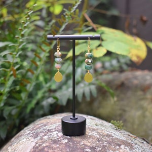 Boucles d&#39;oreilles en jaspe océan avec pierres précieuses, or et laiton