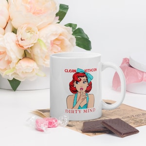 Retro Mug | Vintage Housewife Mug | Funny Gifts | Gifts for Her | 1950&#39;s retro coffee mug | unique gift |
